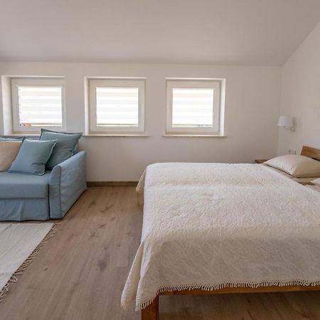 Holiday Home Veja Karkle Bagian luar foto